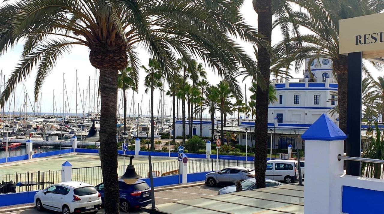 Estepona Puerto Apartamento Exterior foto