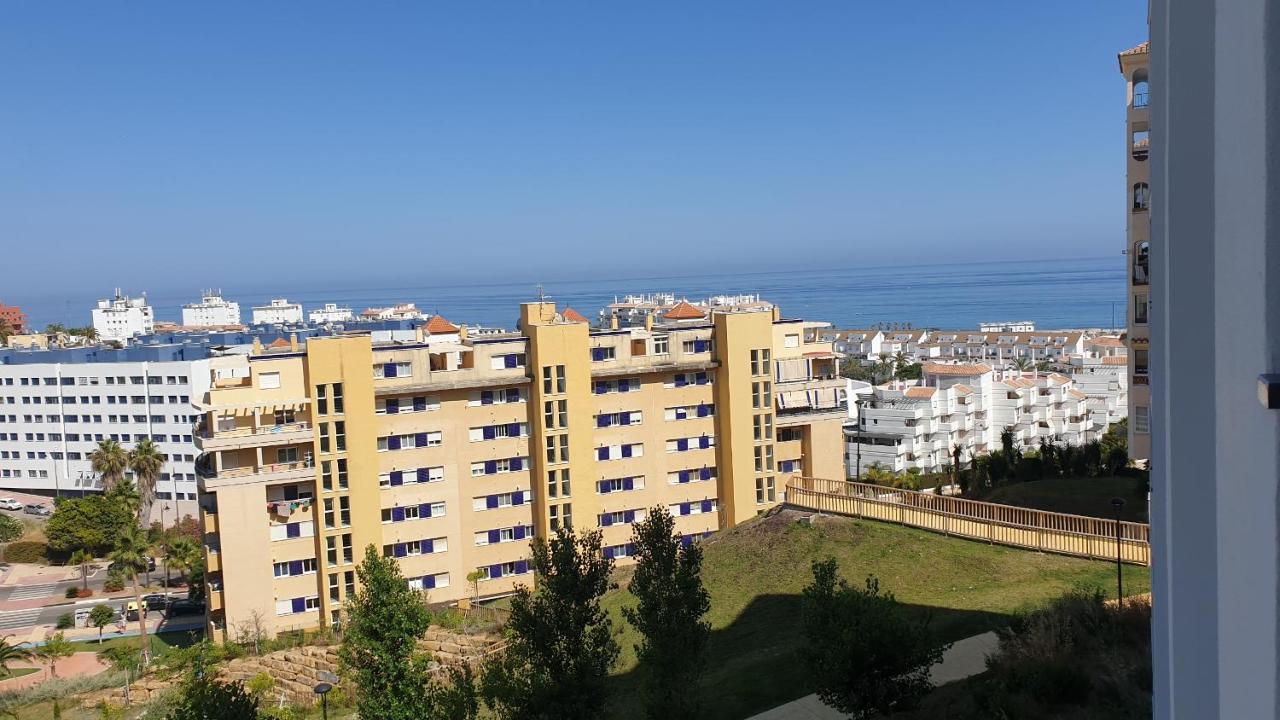 Estepona Puerto Apartamento Exterior foto